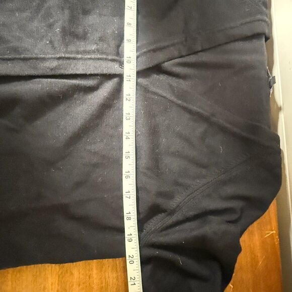 Leo & Ugo Black Back Ruffle Detail Button/Snap Front Cardigan Front Pockets Sz 4 - Picture 11 of 13